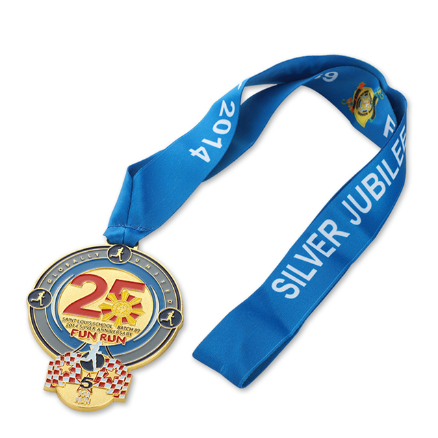 Najlepsza brązowa rocznica biegu przełajowego Medale dla najlepszego zawodnika na finiszu w bieganiu